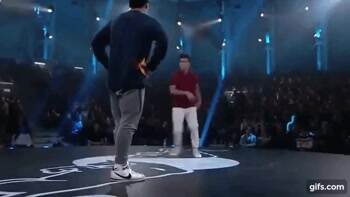 Awesome breakdancing move