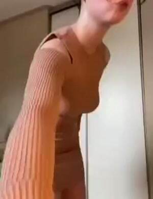 That is some weird dancing