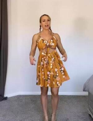 Hot Dress Changing