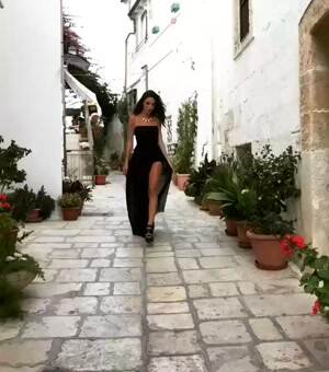 Tisi dyfekaj Black dress