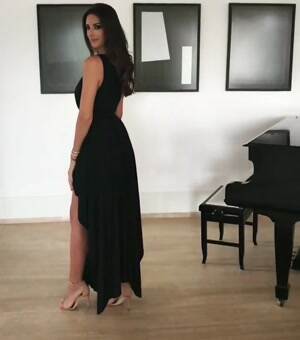 The black dress spin