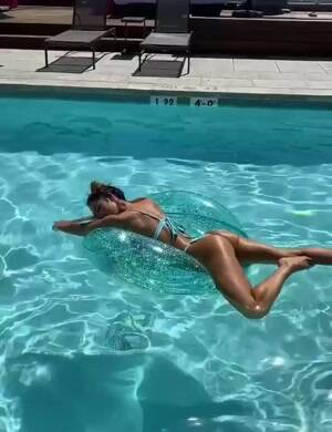 She has a good body