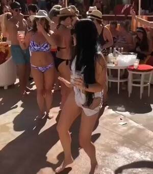 Dance off