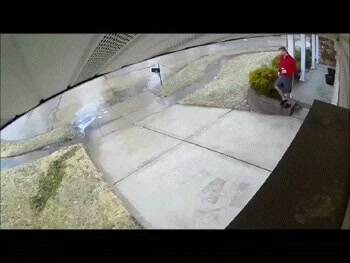 lost his shoes