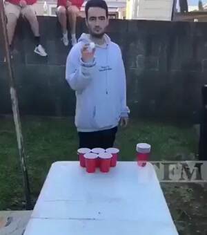 an interesting beer pong technique