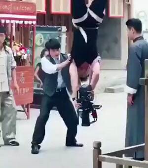 how they get those spinning scenes