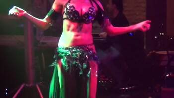 Very intense belly dancing flutters