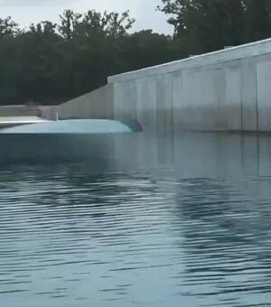 Machine forms the perfect wave
