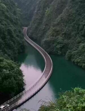 Floating road through the mountains