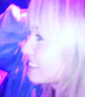 How to keep track of your drunk friend