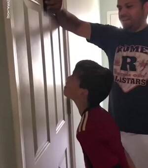 The credit card trick prank