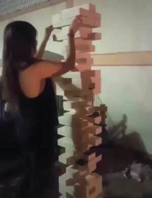 Kamikaze jenga game