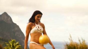 Alex morgan showing off some soccer skill