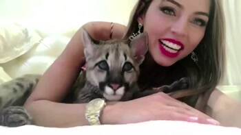 Her little kitty cat
