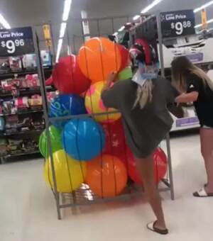 How idiots have fun at walmart