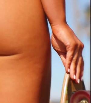 Tara Frost off for some skateboarding