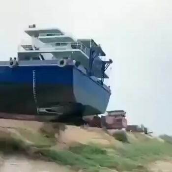 How to launch a boat