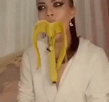 That is one way to store a banana