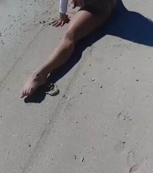 Splits and yoga at the beach