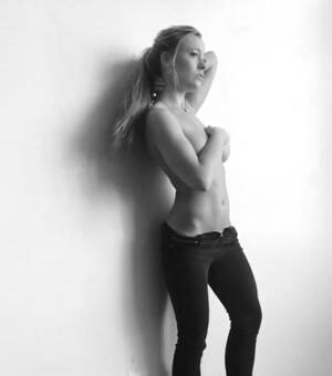 Jeans and abs so good she forgot her shirt