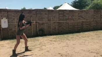 Shoot em up