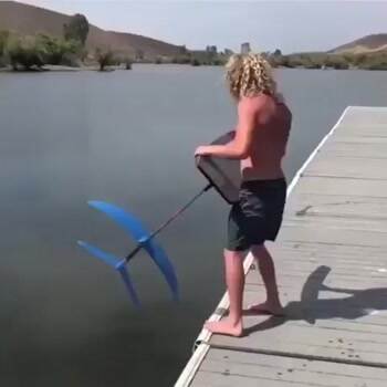 That is some weird surfing