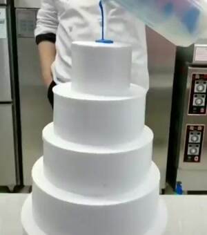 Making a cake