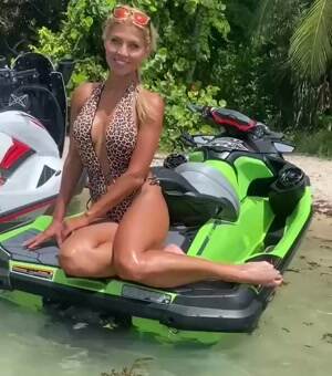 Those legs