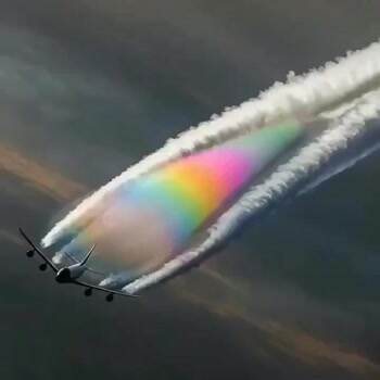 Boeing 747 Rainbow