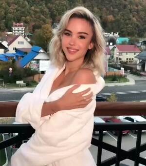 A pretty girl