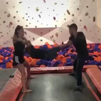 The child toss