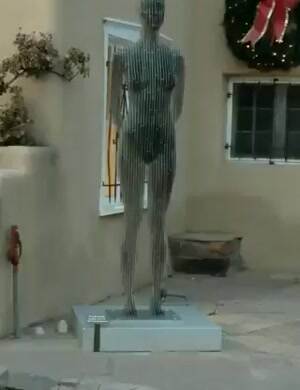 Vanishing sculpture